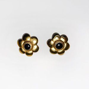Vintage Gold Tone Flower Clip On Earrings